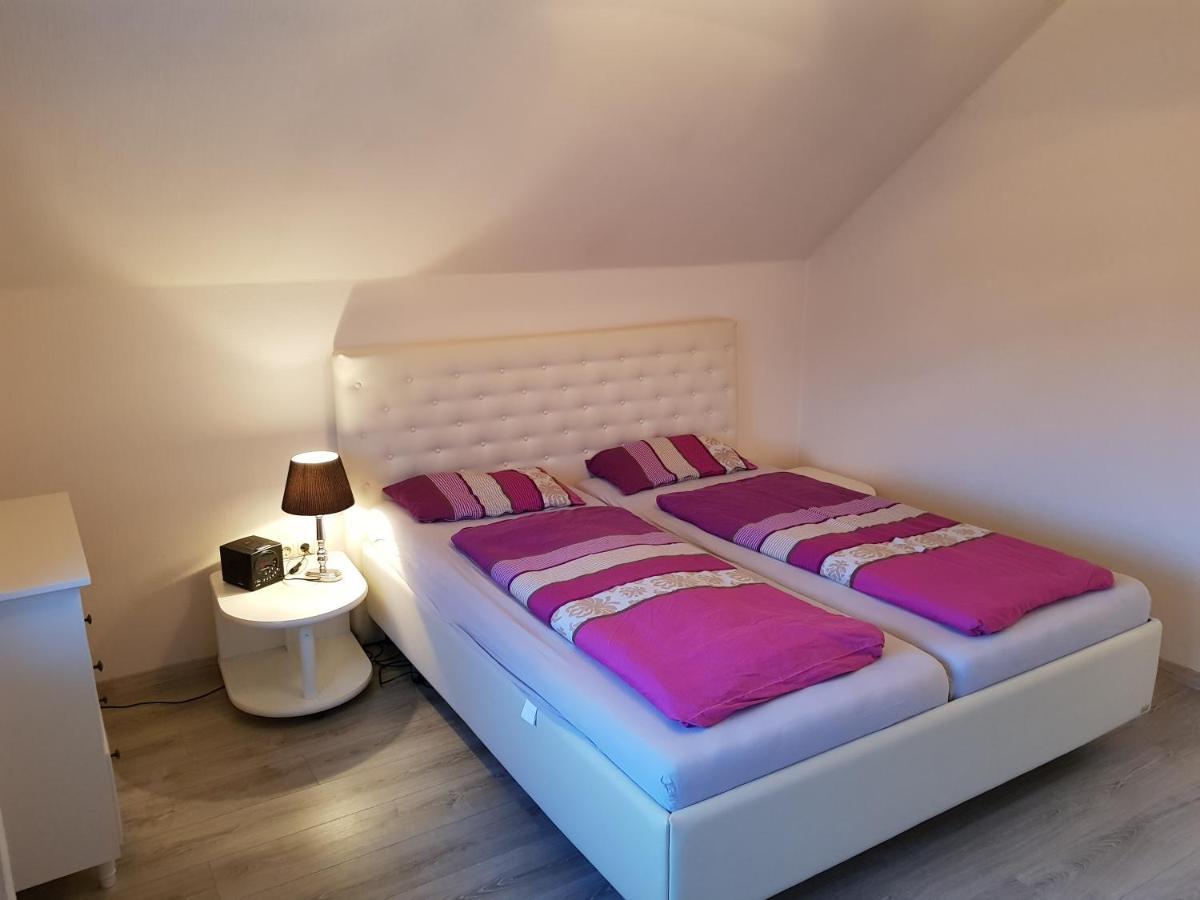 Ferienhaus Anja 바트피르몬트 외부 사진